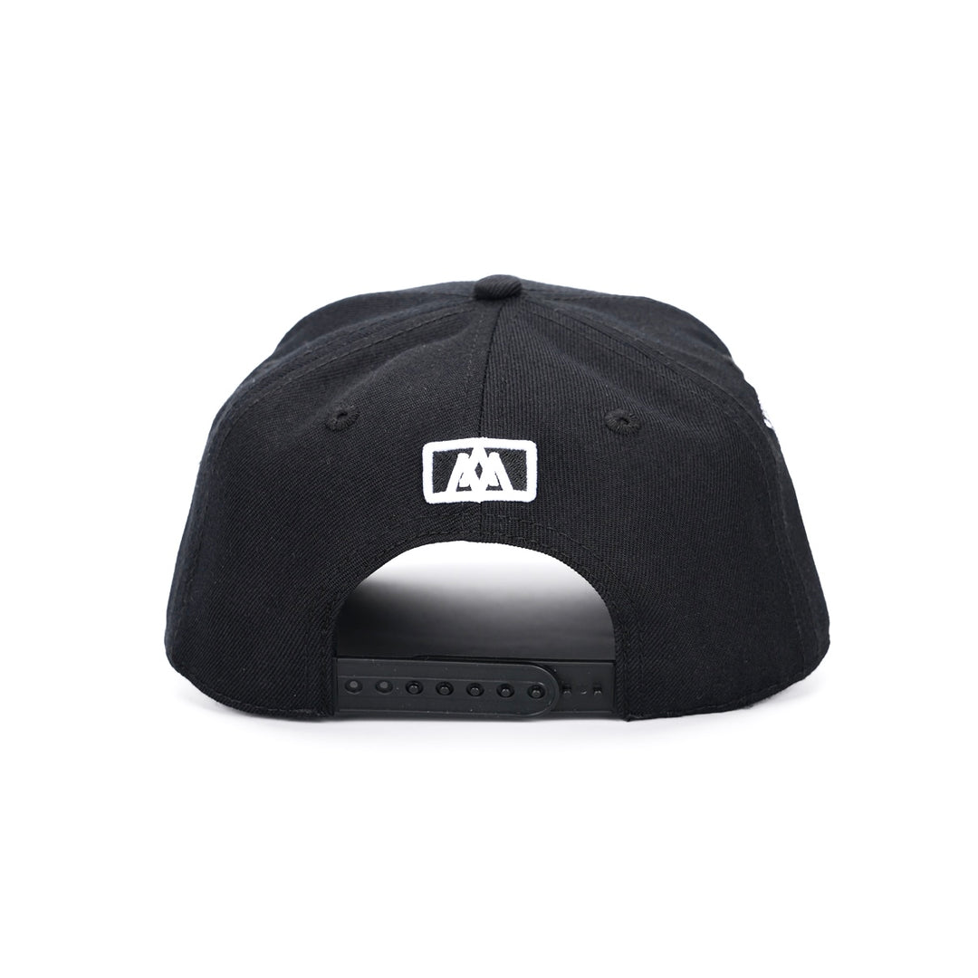 [PRE-ORDER - SHIPS MARCH 28TH] ‘7’ Premium Wool Blend SnapBack - Black/White