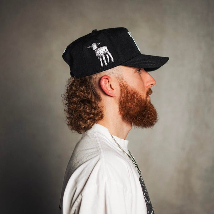 [🚨PRE - ORDER - SHIPS JANUARY 16TH🚨] ‘7’ Premium Wool Blend SnapBack - Black/White - Malta Apparel